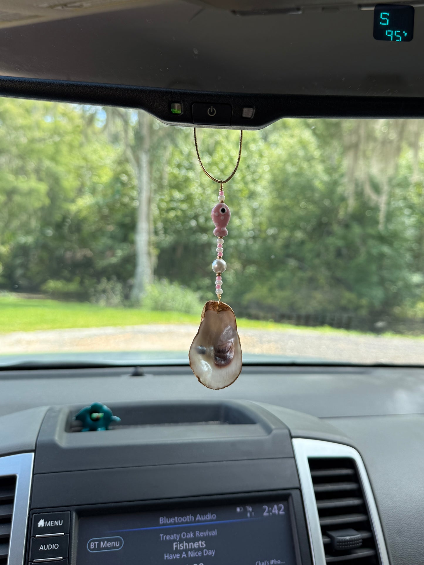 Oyster Car Charm Pink Polka Dots
