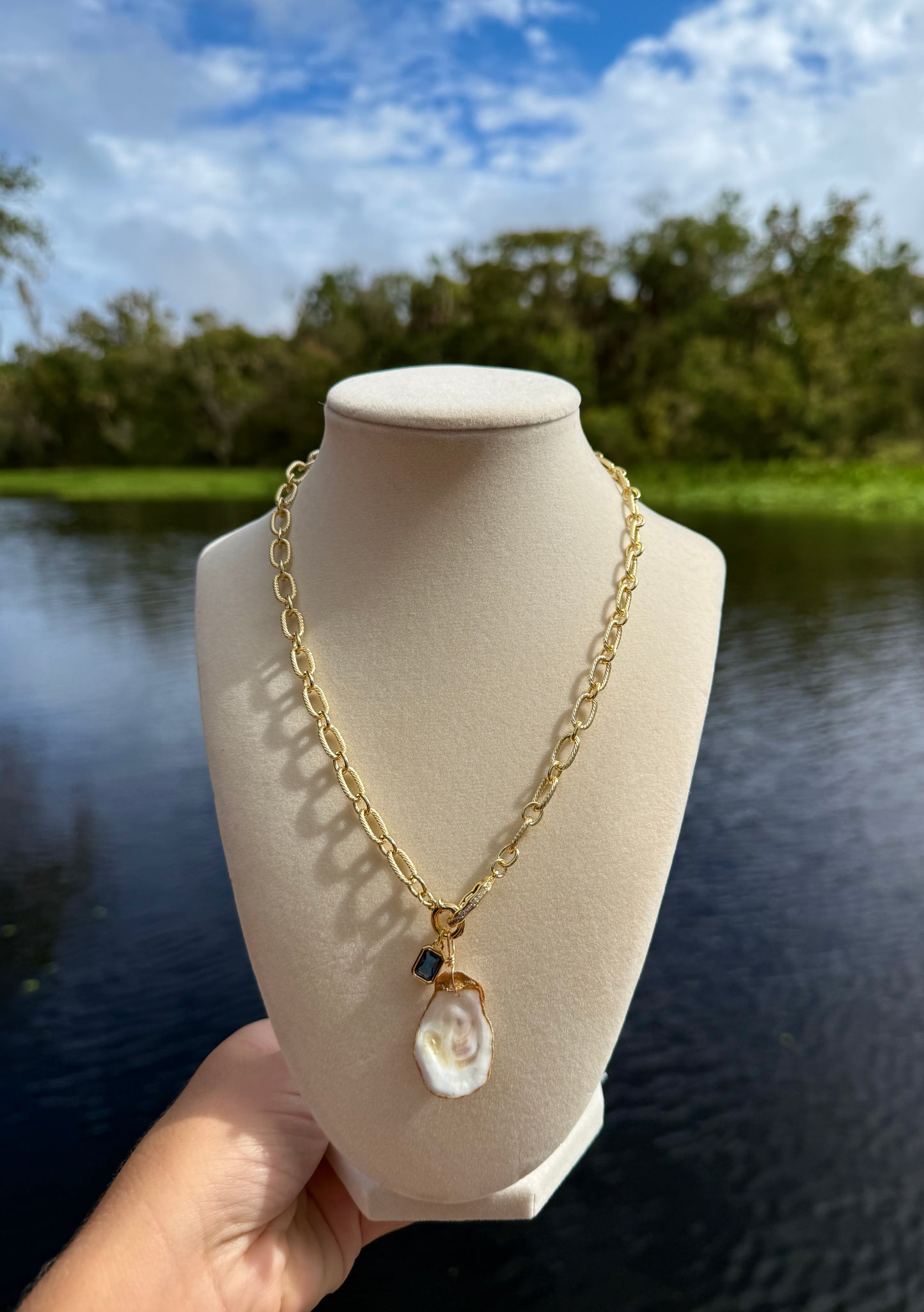 Blue Gem Oyster Necklace