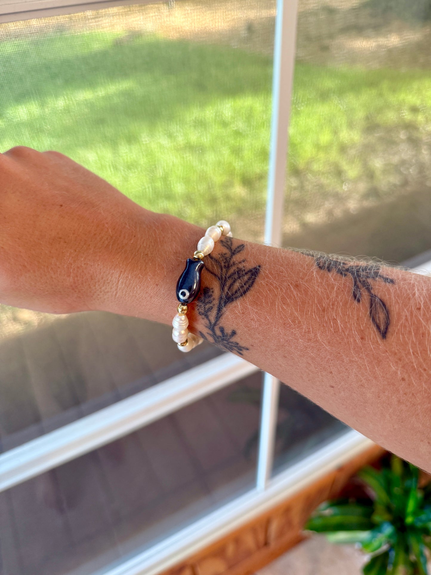 Onyx Fish Bracelet