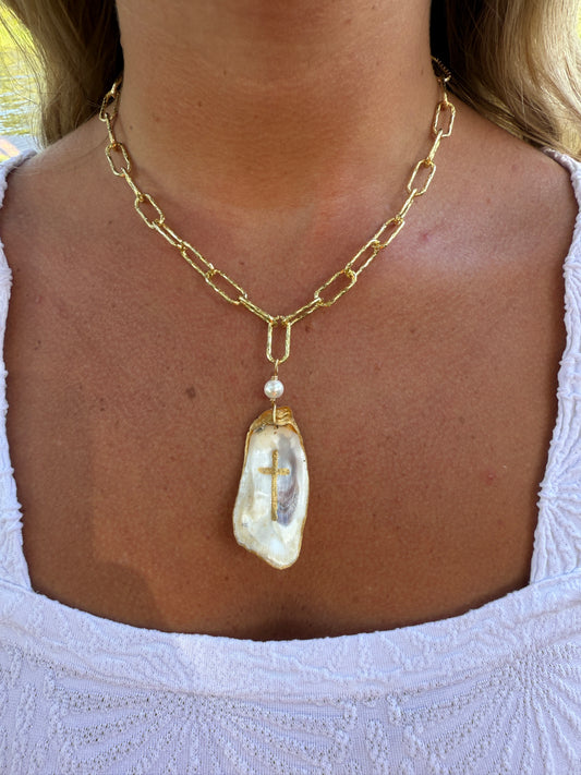 Cross Oyster Necklace