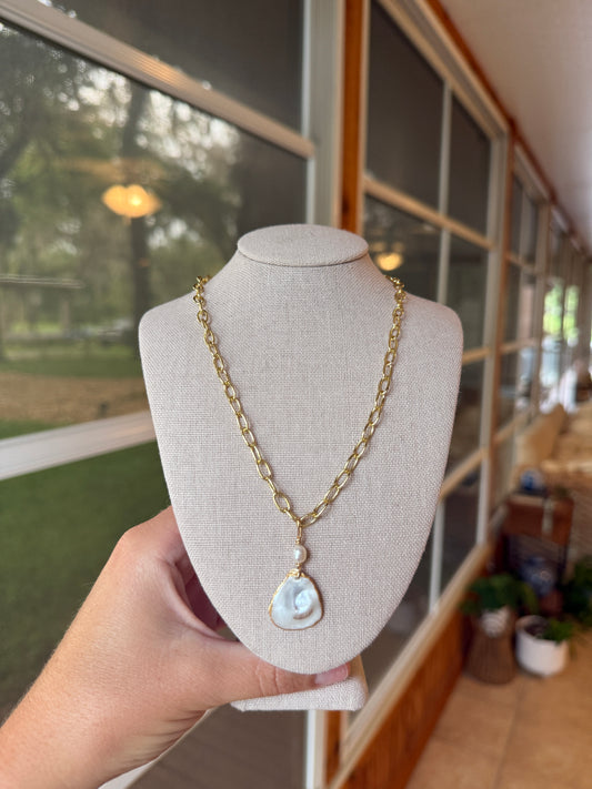 Dainty Pearl