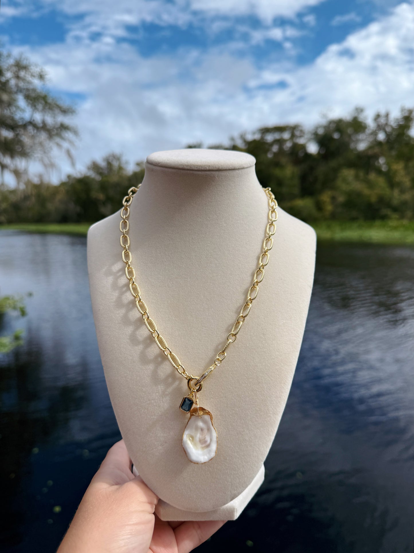 Blue Gem Oyster Necklace